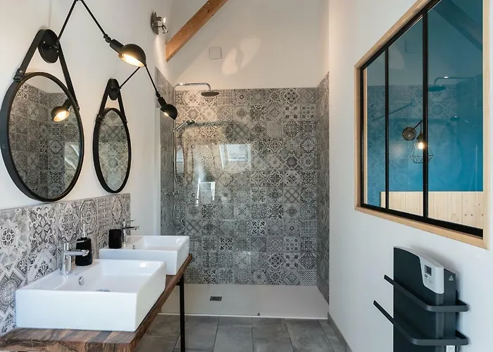 Le Petit Moulin Bed & Breakfast