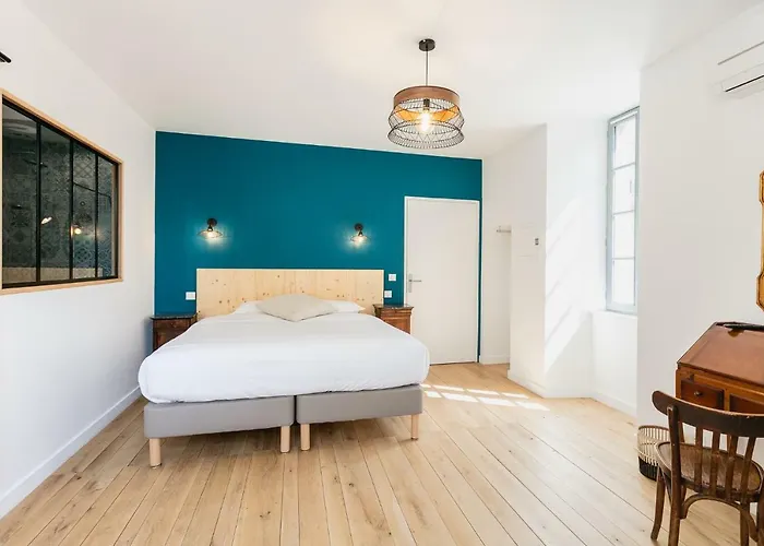 Le Petit Moulin Bed & Breakfast