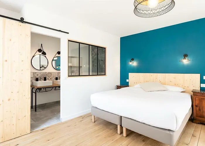 Le Petit Moulin Bed & Breakfast