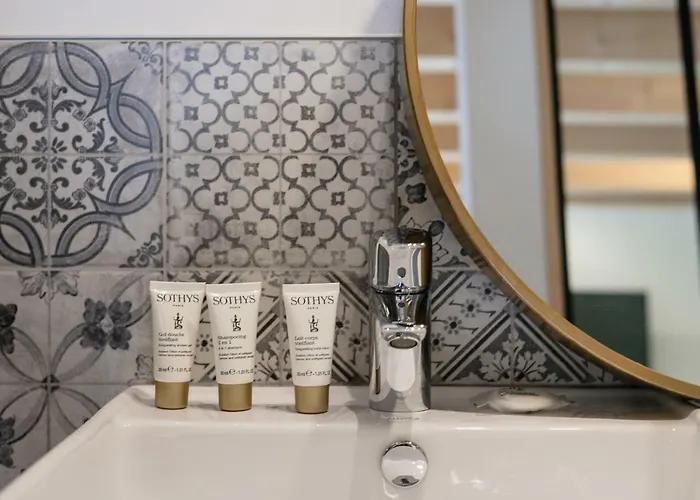 Le Petit Moulin Bed & Breakfast